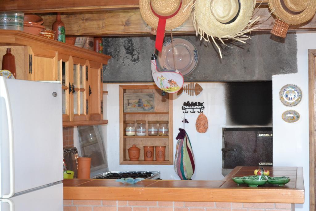 Feteira  Casa Doce Mar 게스트하우스 외부 사진