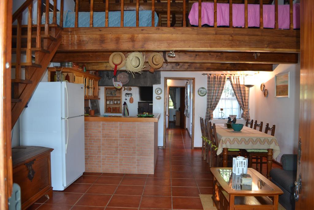 Feteira  Casa Doce Mar 게스트하우스 외부 사진
